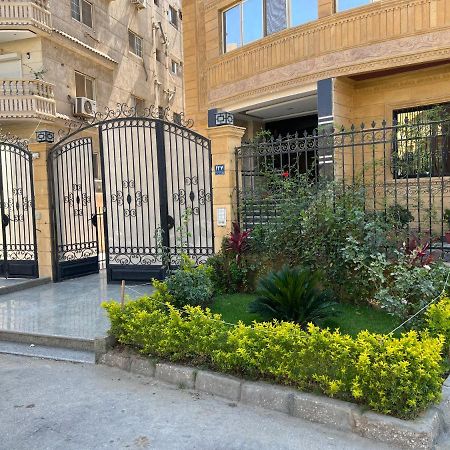 Luxury Apartments Beside Mall Of Arabia And Dar Al-Fouad Hospital - Families Only- No Alcoholic Beverages 6th of October City Eksteriør billede