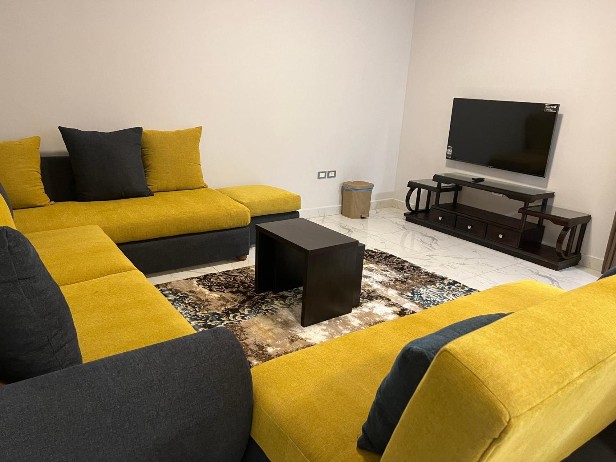 Luxury Apartments Beside Mall Of Arabia And Dar Al-Fouad Hospital - Families Only- No Alcoholic Beverages 6th of October City Eksteriør billede