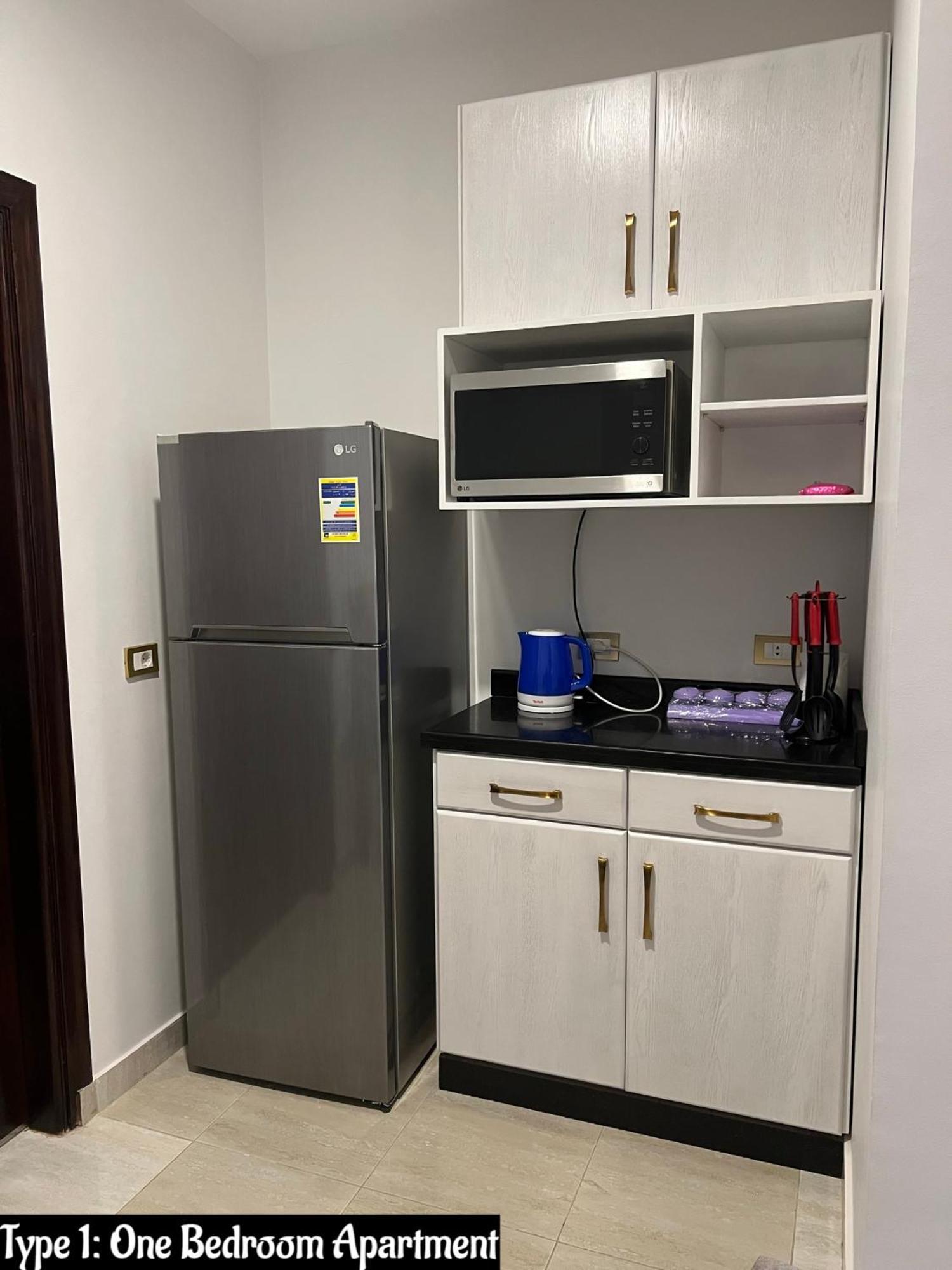 Luxury Apartments Beside Mall Of Arabia And Dar Al-Fouad Hospital - Families Only- No Alcoholic Beverages 6th of October City Eksteriør billede