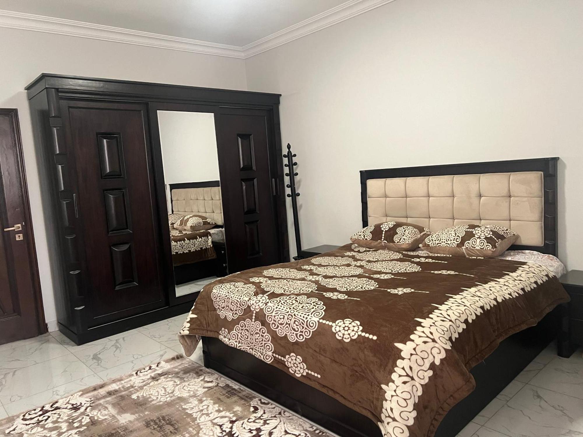 Luxury Apartments Beside Mall Of Arabia And Dar Al-Fouad Hospital - Families Only- No Alcoholic Beverages 6th of October City Eksteriør billede